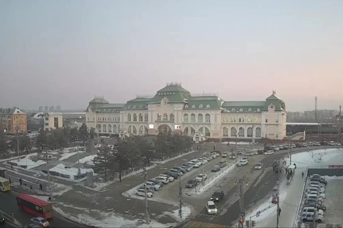    В Хабаровске пассажир с «бомбой» поднял панику на железнодорожном вокзале