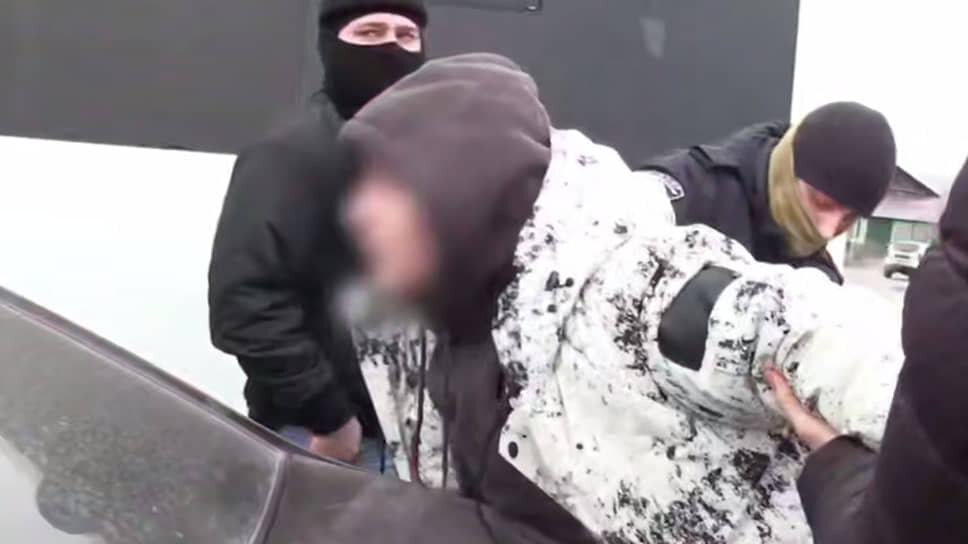 Сотрудники МВД задержали троих подозреваемых в создании и распространении вредоносной программы «Мамонт».📷Фото: МВД РФ