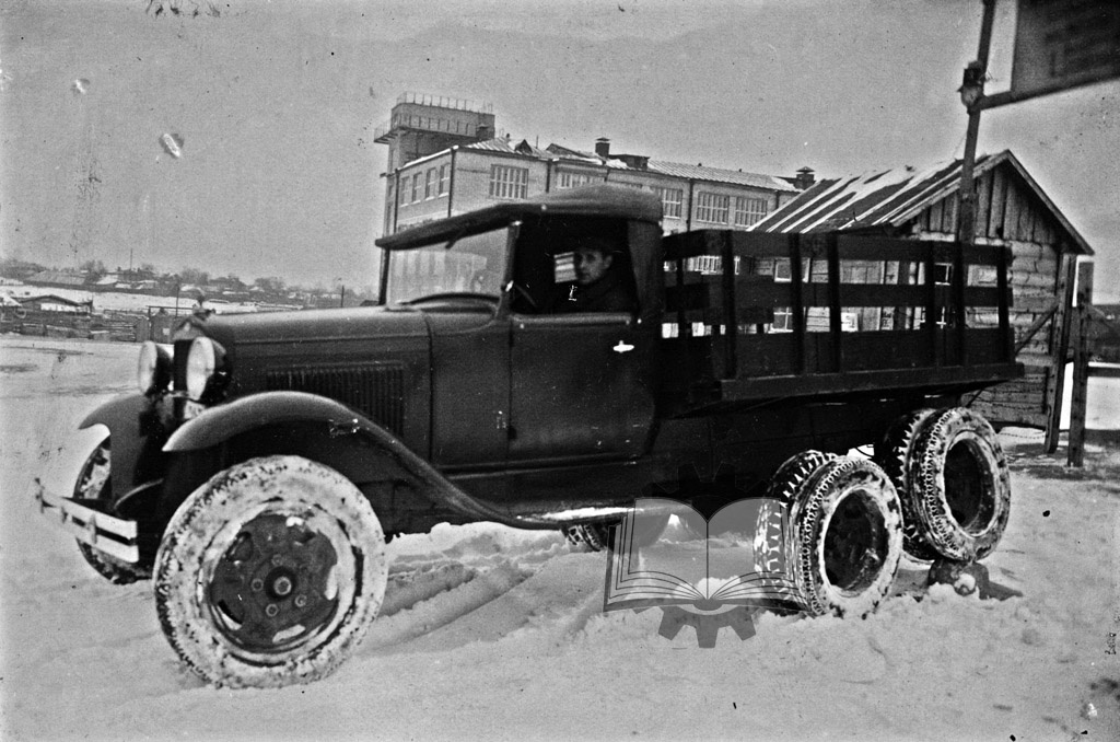 Ford-Timken, автомобили Генри Форда стали новым источником светотехники для советских танков и броневиков.