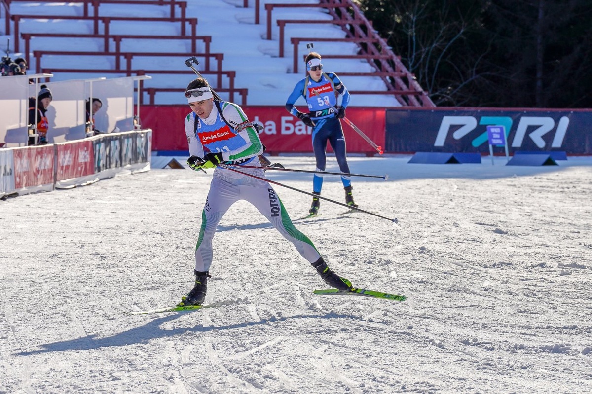    В стартовые протоколы гонок преследования на чемпионате России по биатлону вошли 17 югорчан