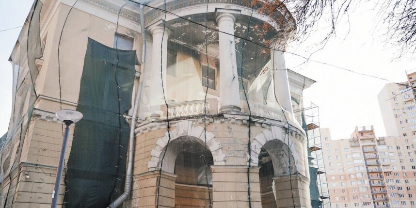    Здание находится на проспекте Стачек, 172.t.me@a_beglov