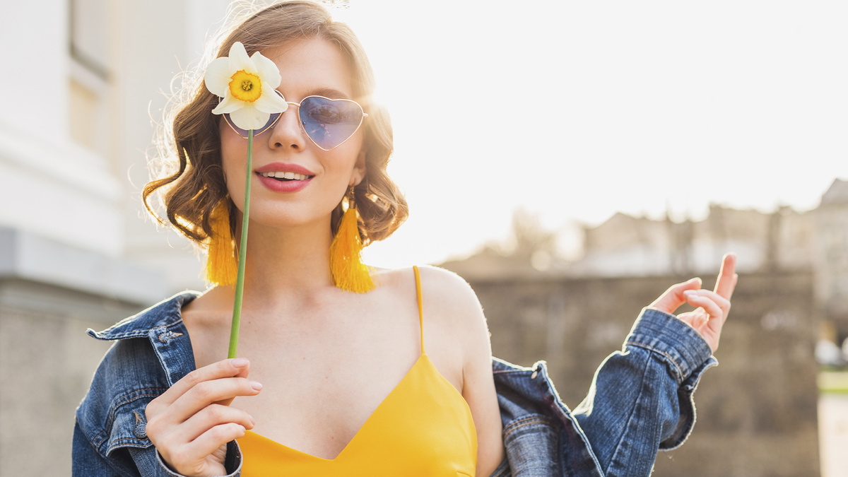 Вред ультрафиолетовых лучей для зрения не следует недооценивать.