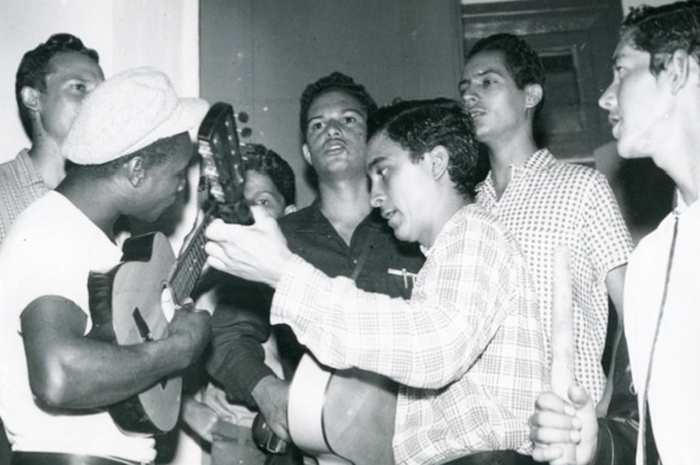 Один из интересных моментов тех лет: кубинцы тихорецкого училища механизации сельского хозяйства выступают на вечере художественной самодеятельности. 1962 год. Фото: архив Государственного центрального музея современной истории России.