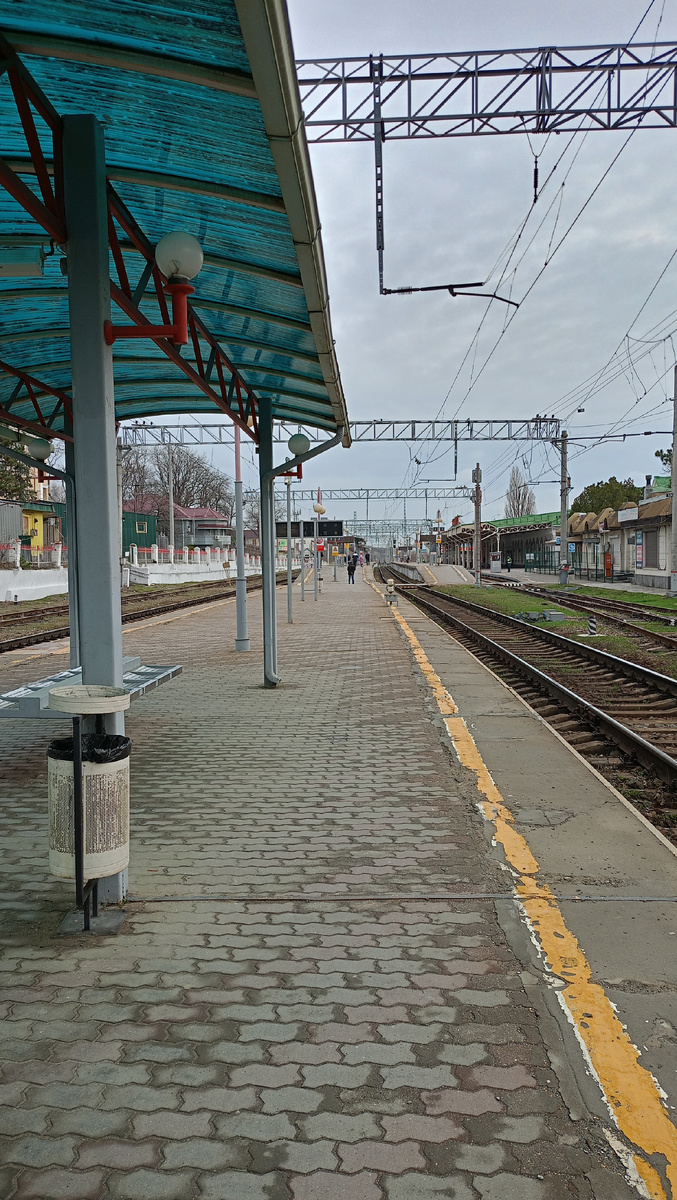 Тут хорошо видно, где заканчивается высокая платформа