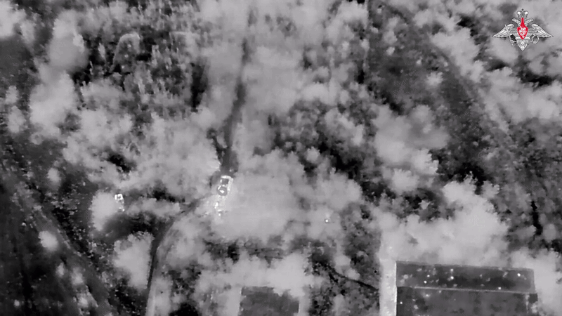 По противнику работают "Солнцепёки"//Видео с официального ТГ-канала Минобороны