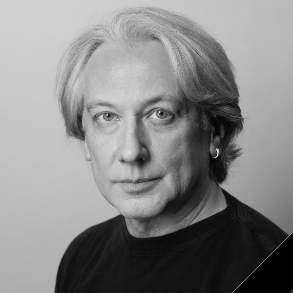     Умер актер Алексей Весёлкин