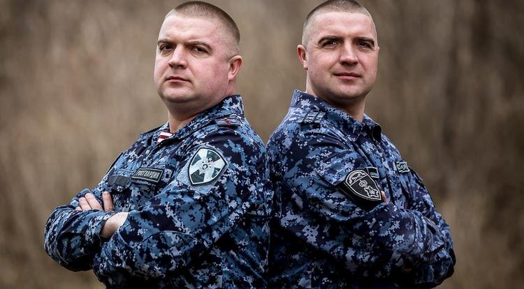 Братья Сергей и Александр Герасименко с честью выполняют поставленные задачи Фото: Павел Колядин