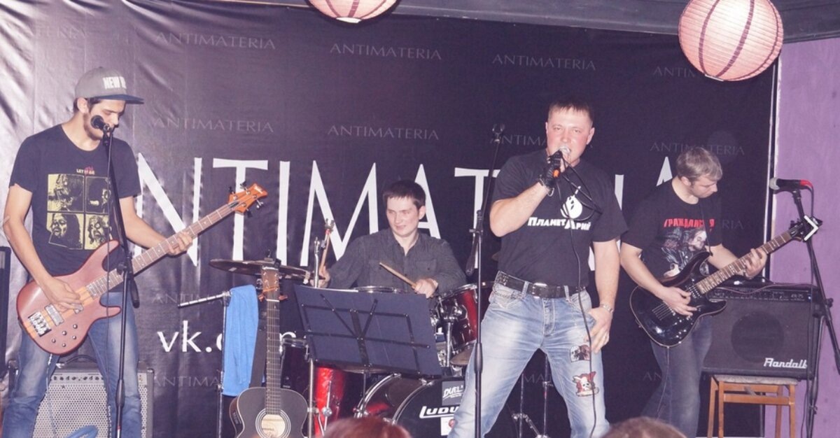 Состав слева направо: Кос Зыков, Сергей Жидков, Тим, Евгений Зелёный 