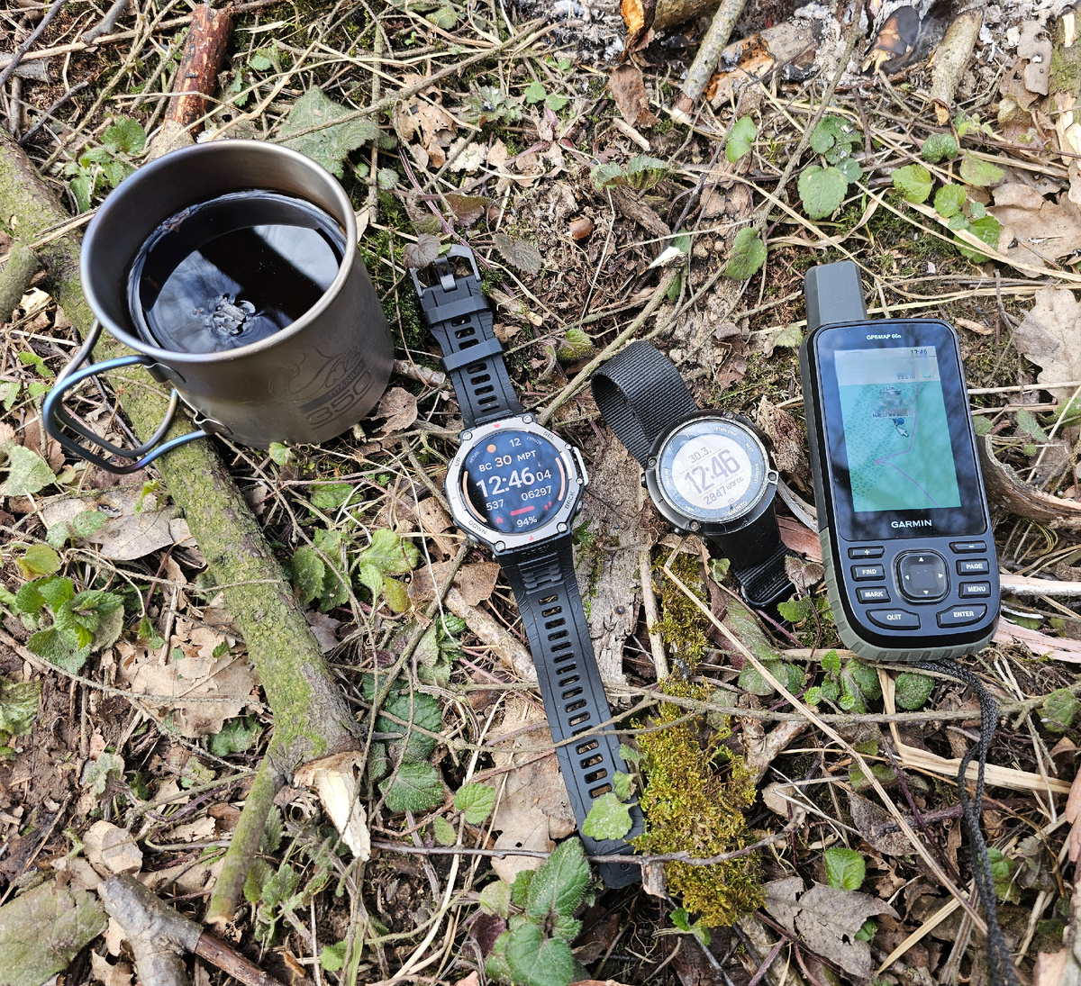 Часы Amazfit T-Rex 3, часы Suunto Ambit 3 Peak, навигатор Garmin GPSMap 66st. Все устройства мои.