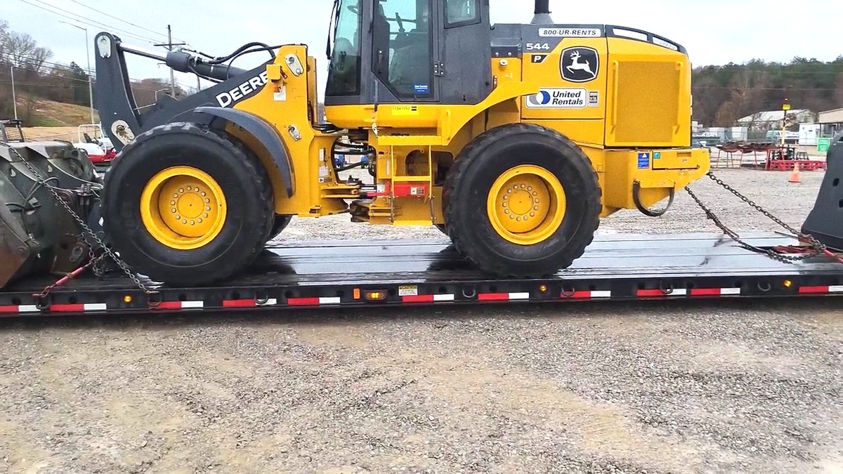 Трактор 15 тонн