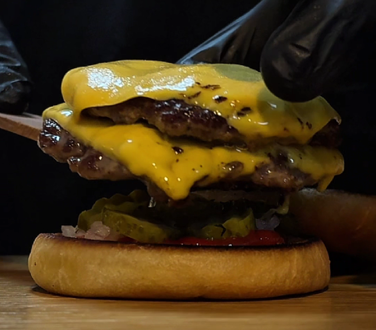 Рецепт классического идеального двойного чизбургера!