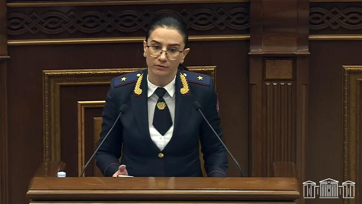 © Photo : press office of the Parliament of Armenia