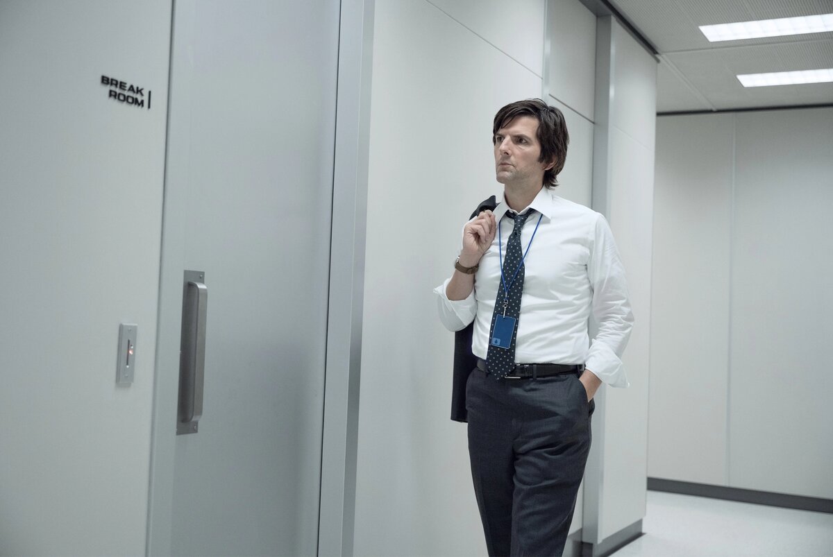 кадр из сериала Разделение ( Severance)