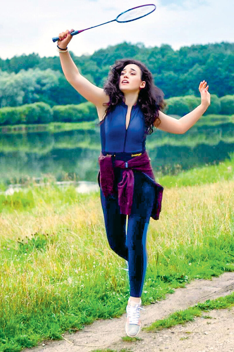     из личного архива певицы Зои