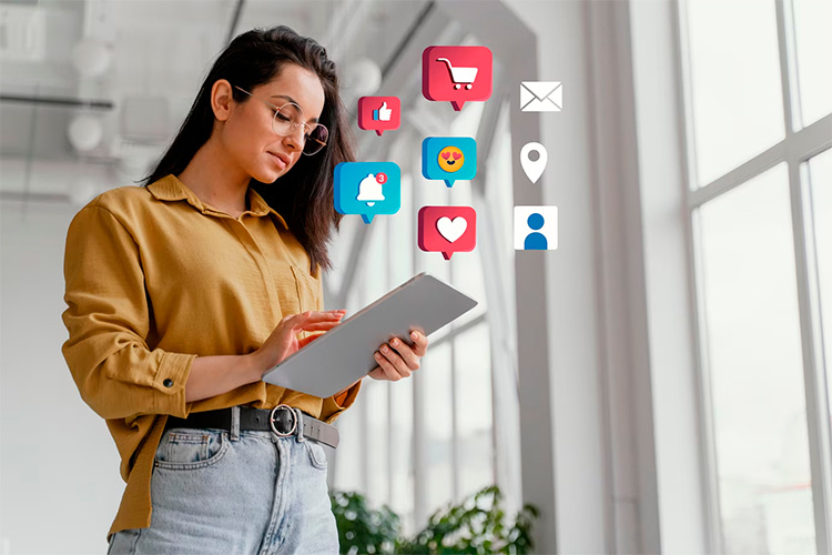    С 1 апреля вступает в силу закон об обязательных отчислениях 3% квартального дохода от распространения рекламы в интернете.   
Фото: freepik.com