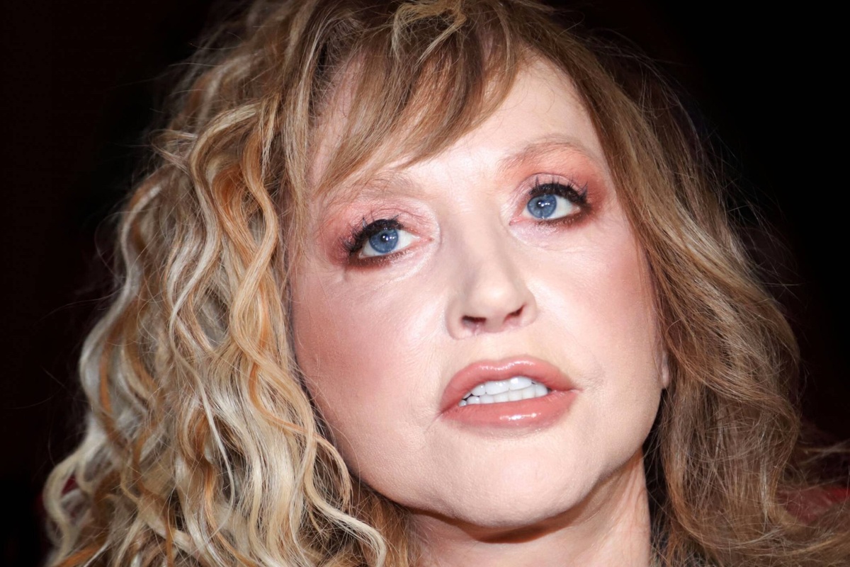     Аллу Пугачеву стерли из «Ледокола» на российском телевидении: видео