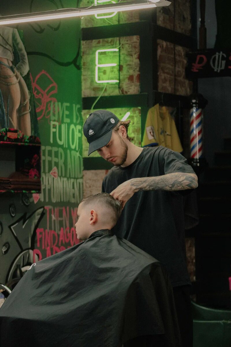 Барбершоп Giggles