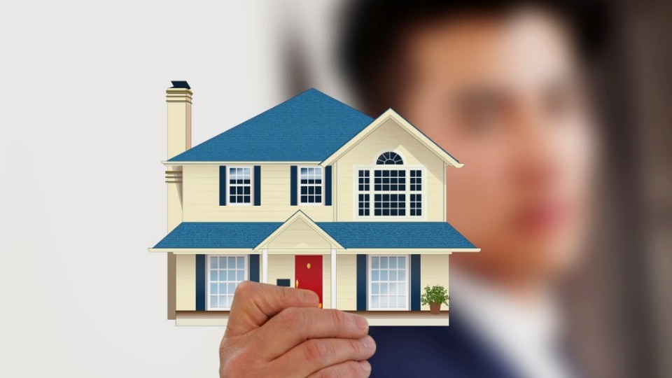 Почему из «Госуслуг» могут исчезнуть данные о недвижимости и что тогда делать собственнику