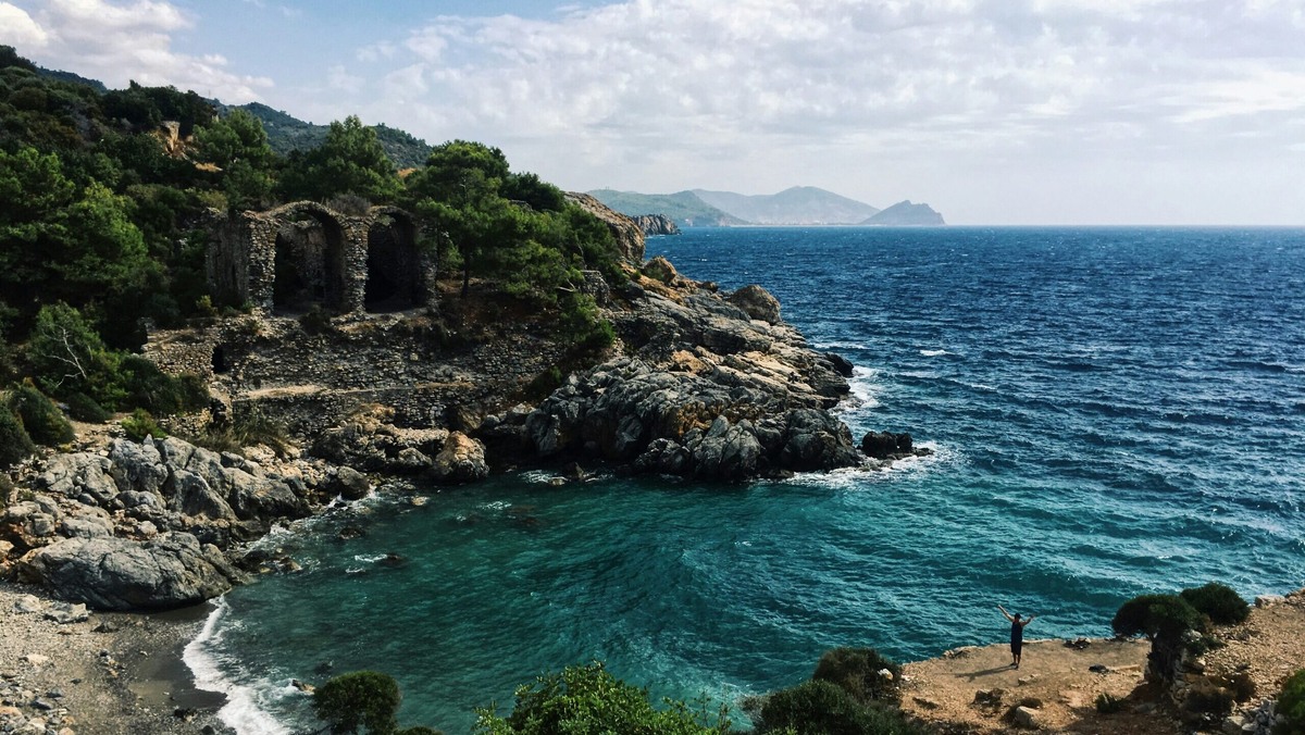    В Анталье в апреле начинается сезон. Фото: unsplash