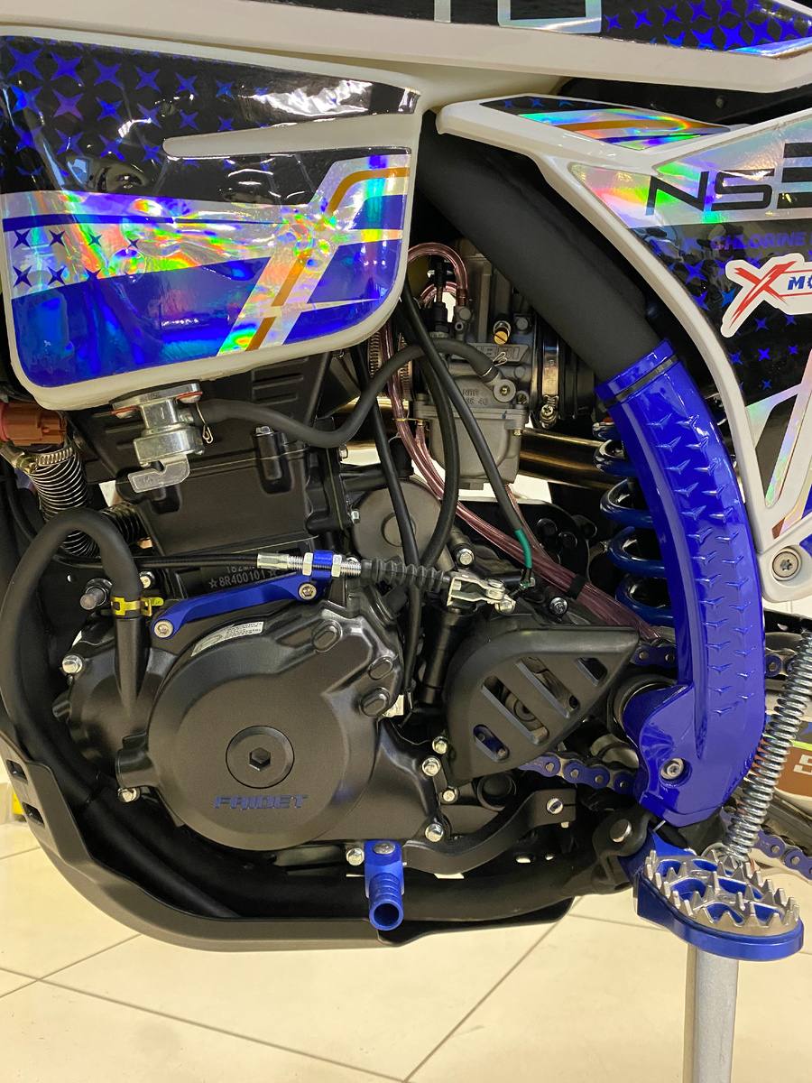 Моторный отсек FAIDET NC300S ULTRA