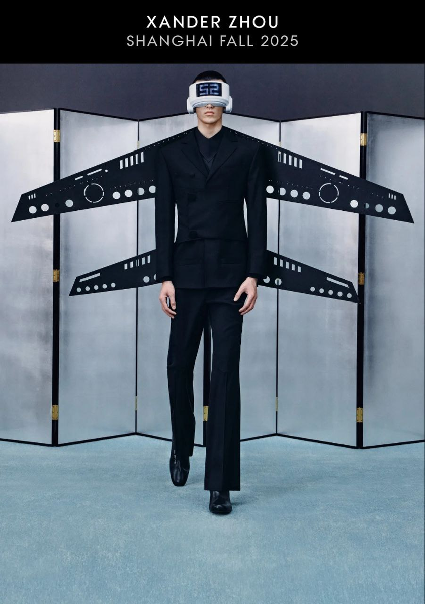 Источник фото: Vogue Runway