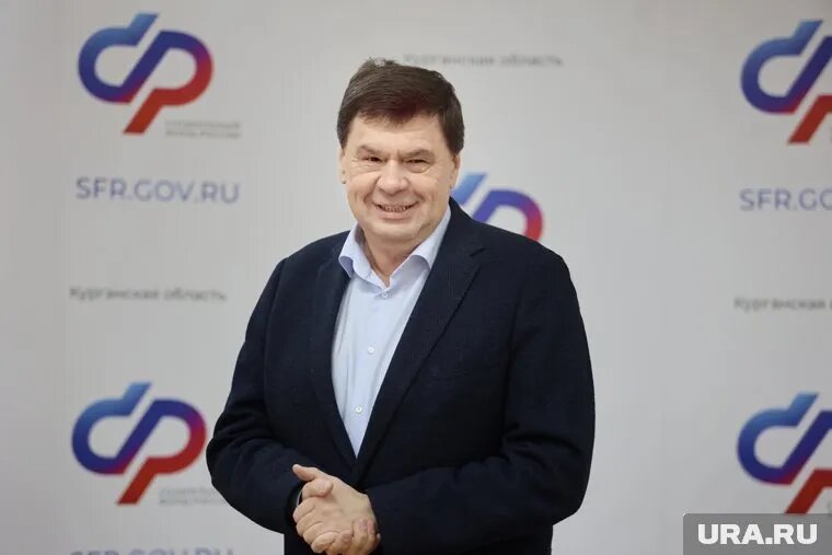 Глава курганского соцфонда Вадим Шумков заявился на праймериз ЕР по выборам в облдуму. Фото: Екатерина Сычкова © URA.RU