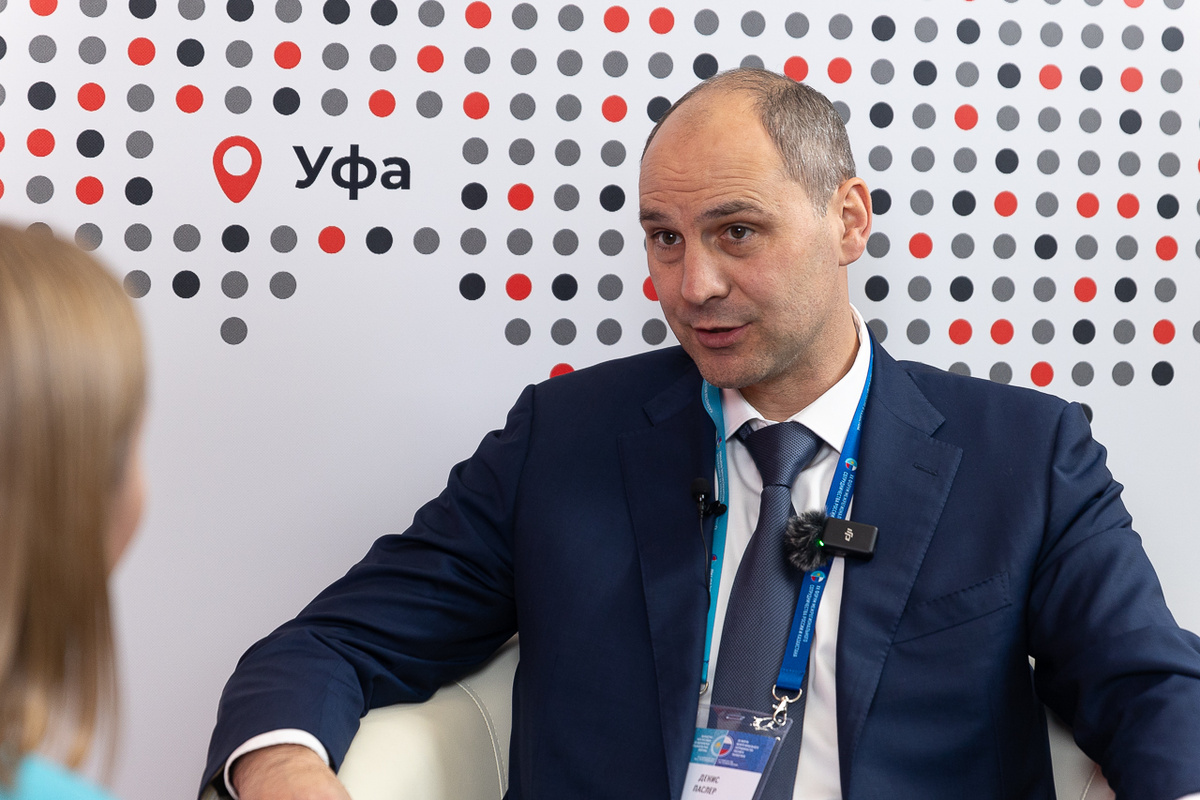 Кадровый резерв Дениса Паслера пока ограничен.  Фото: ФедералПресс / Евгений Поторочин