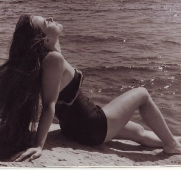 Бабушка Марьяны, Жанна Прохоренко, была невероятной красавицей. Фото: Инстаграм (запрещен в России) / @mofevna