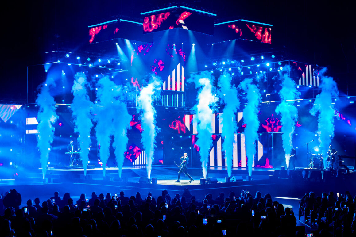    SHAMAN Freedom Strength Beauty