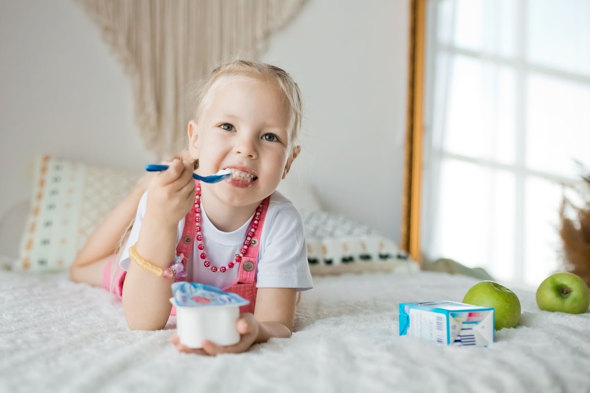 Кисломолочные продукты крайне важны для растущего организма