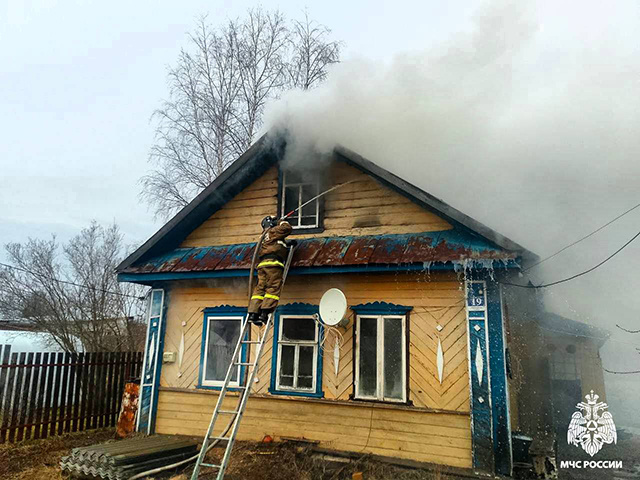 4 пожара за сутки в Тверской области. Один человек спасен