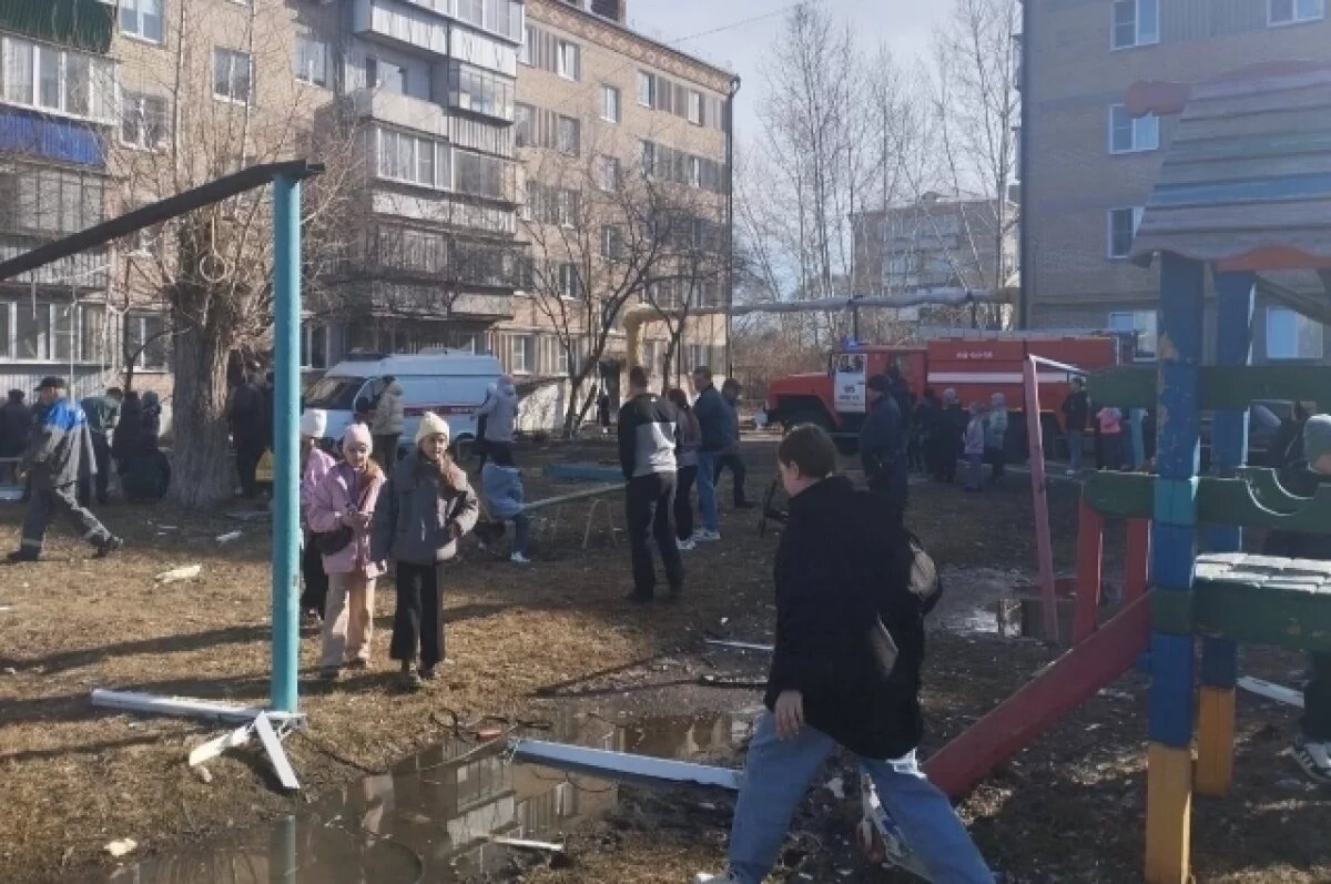    Алексей Текслер выехал в посёлок Красногорский, где в доме взорвался газ