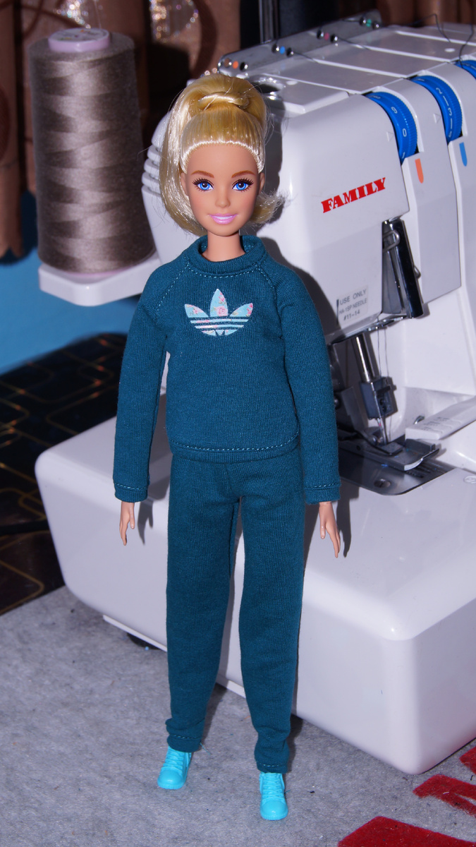 Цена 250 рублей. 