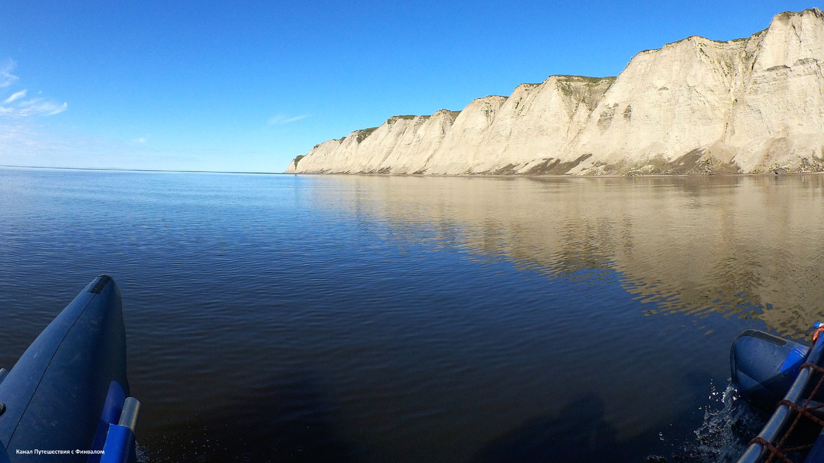Под берегом Тазовской губы.Листайте галерею.