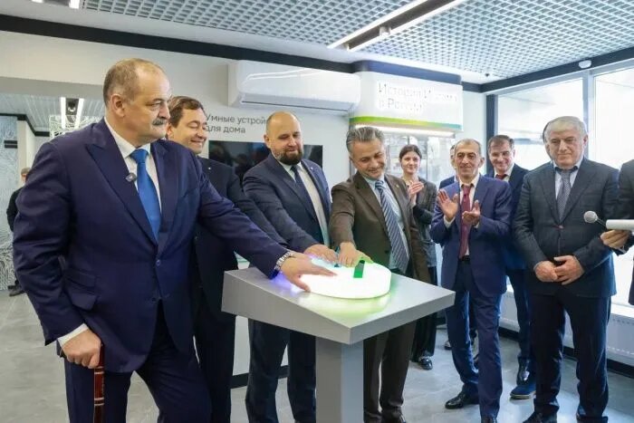 В республиках Северного Кавказа, большинство населения которых исповедует ислам, потенциал партнерского банкинга значителен. // Фото: администрация города Махачкалы