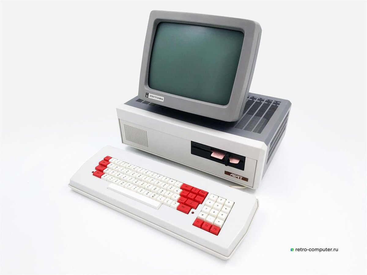 Агат. Фото с сайта Музея компьютерной техники 