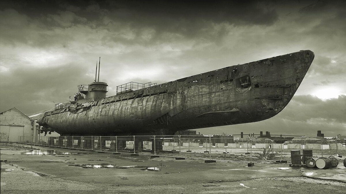    Большой Камень: тайны кораблей-призраков и доки для акул