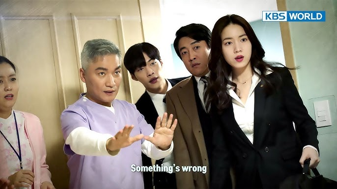 Стоп-кадр из дорамы "Бешеный пёс". Источник Яндекс.Картинки 