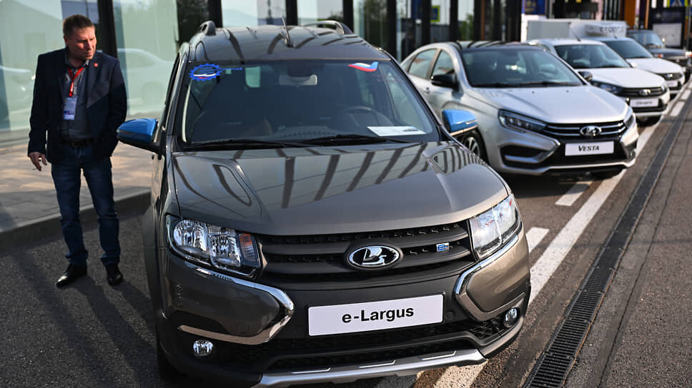 Фото: Александр Казаков / Коммерсантъ