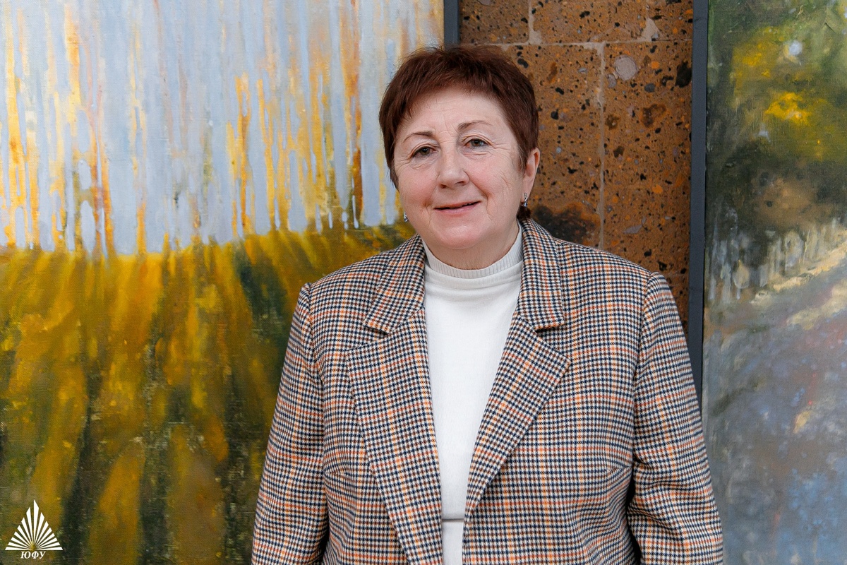 Профессор кафедры океанологии (базовая кафедра ЮНЦ РАН) Института наук о Земле ЮФУ Людмила Беспалова