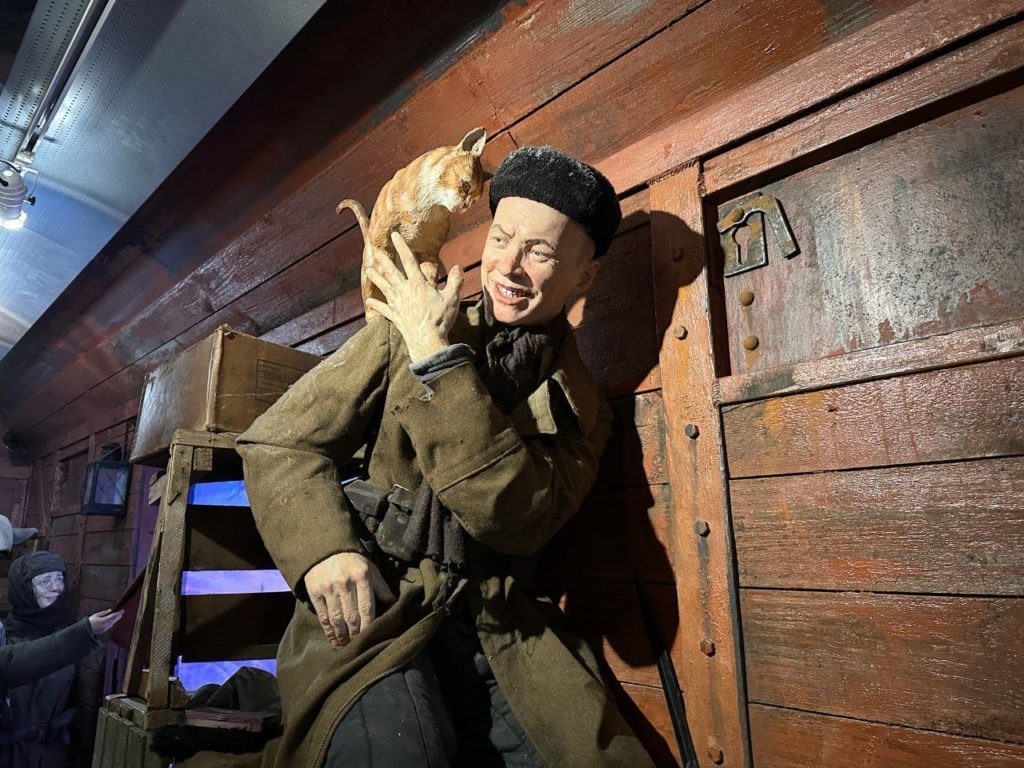 Листайте вправо, чтобы увидеть больше изображений