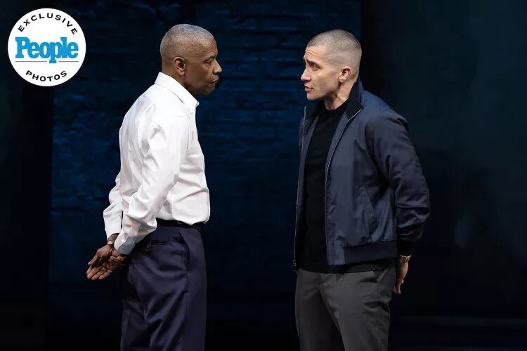 Отелло (в исполнении Дензела Вашингтона) и Яго (в исполнении Джейка Джилленхола)