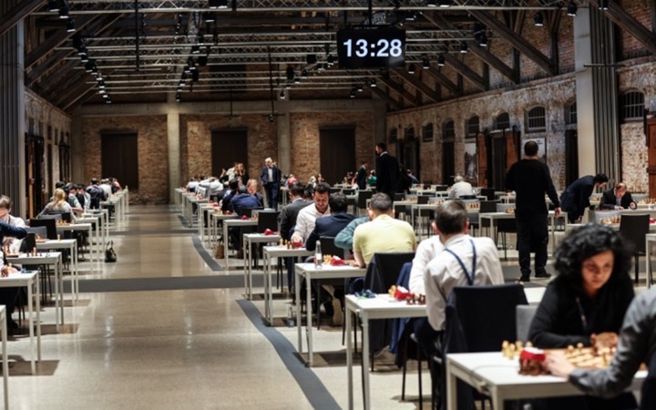  Фото © fide.com