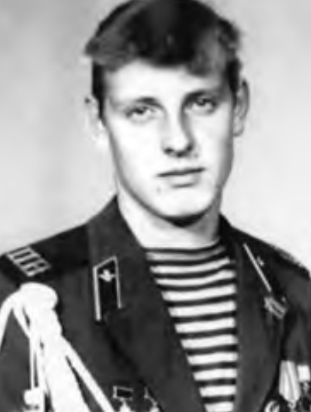 Рядовой ПВ КГБ СССР Г. Щербаков. СССР, 1988 год