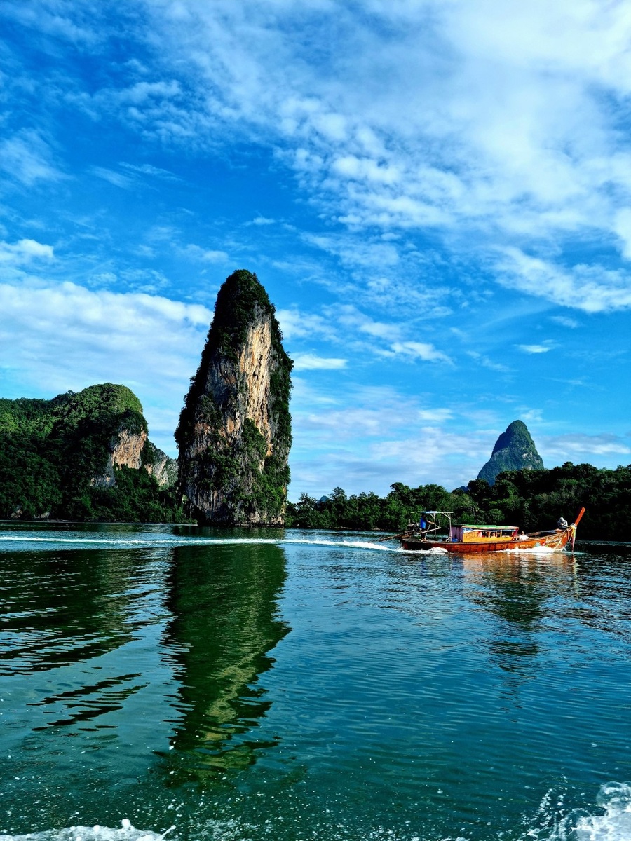 Путешествие сквозь зеркало природы