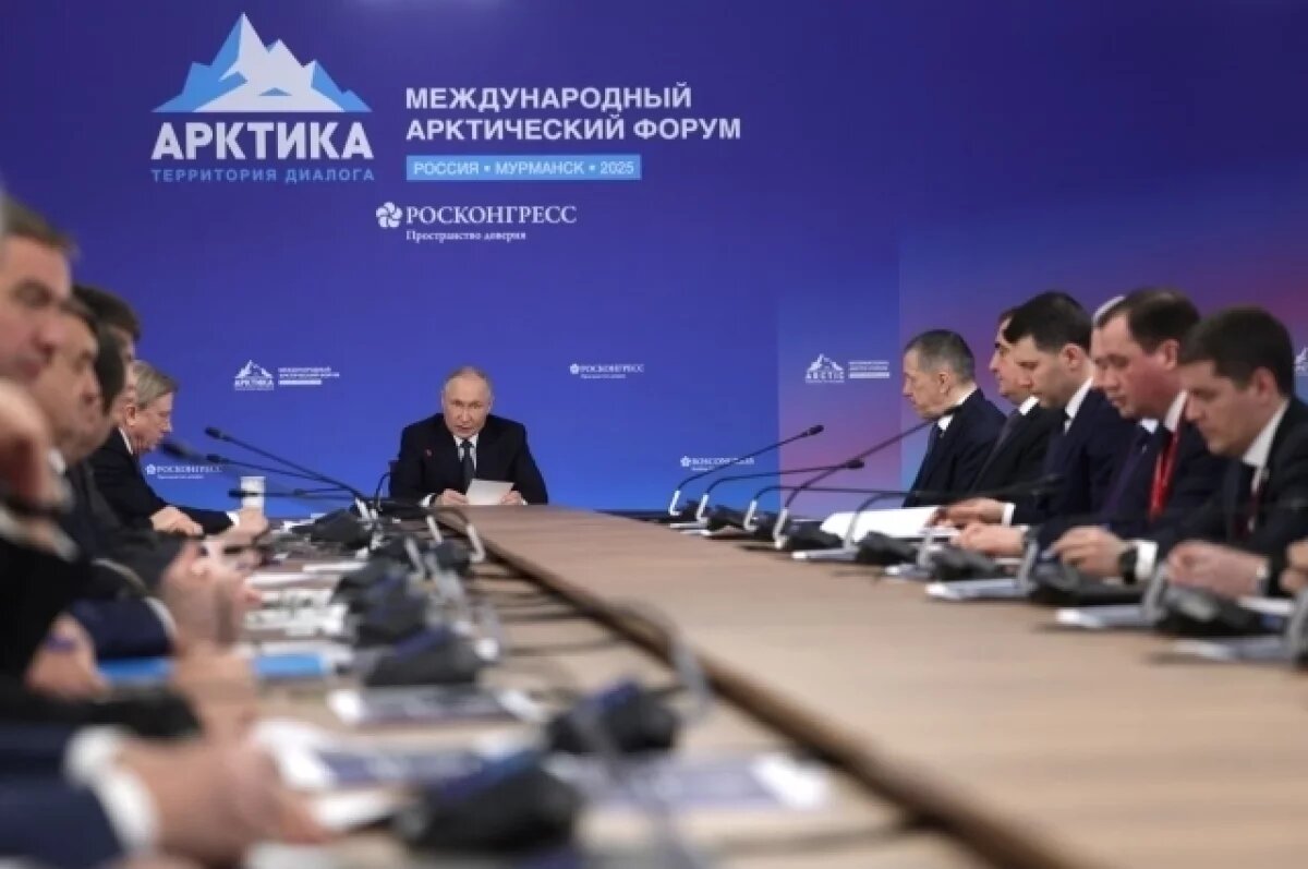    Путин поблагодарил участвующих в СВО североморцев за мужество