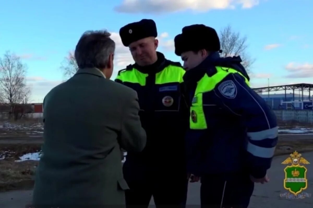    В Калужской области полицейские спасли маму и дочь от агрессивной собаки
