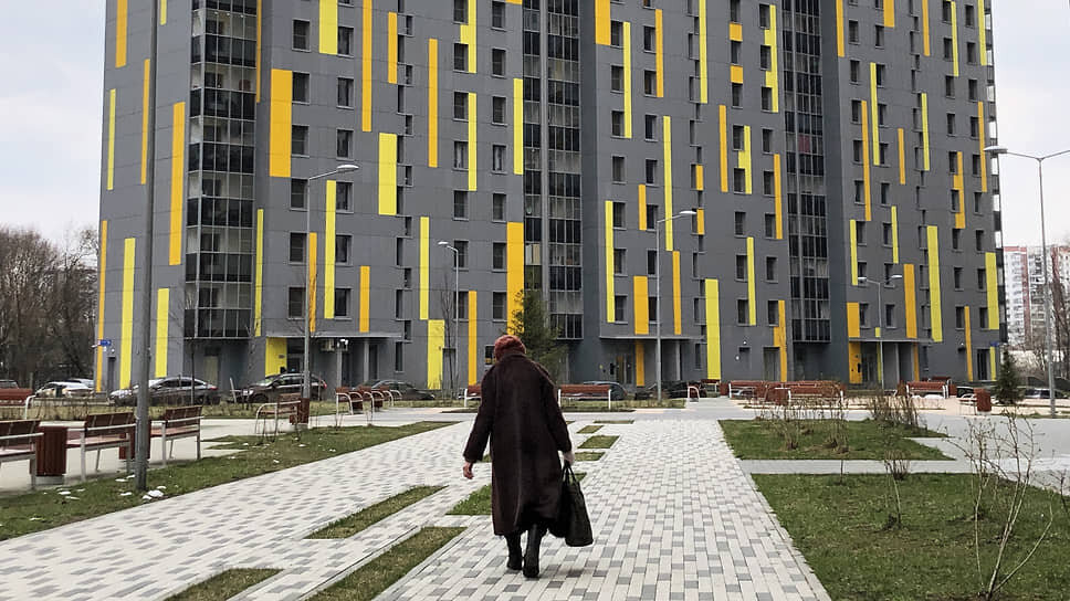 Новый многоэтажный жилой дом в Москве.📷Фото: Эмин Джафаров / Коммерсантъ