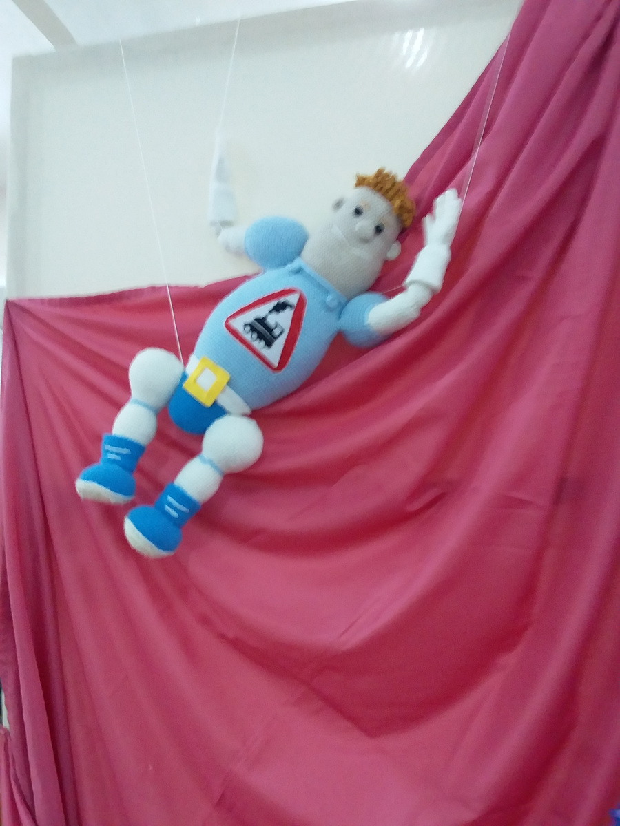 Аркадия Паровозова узнают все дети, Он среди героев мультфильмов самый "летящий"