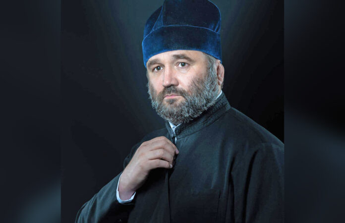 Отец Сергий.